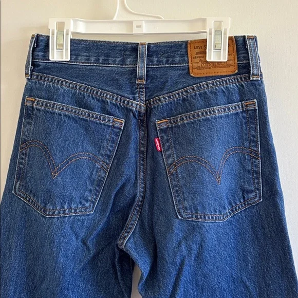 Levi’s premium wedgie straight jeans - Picture 4 of 12